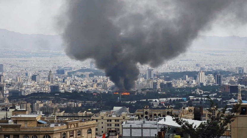 ইরানে ক্ষেপণাস্ত্র হামলা চালিয়েছে ইসরায়েল